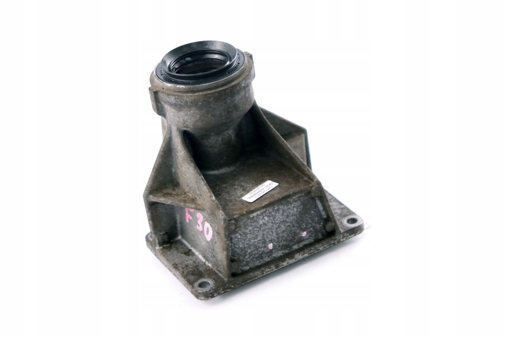 фото №11, Bmw f30 f31 f32 n20 n55 кронштейн опора полуось 7601995