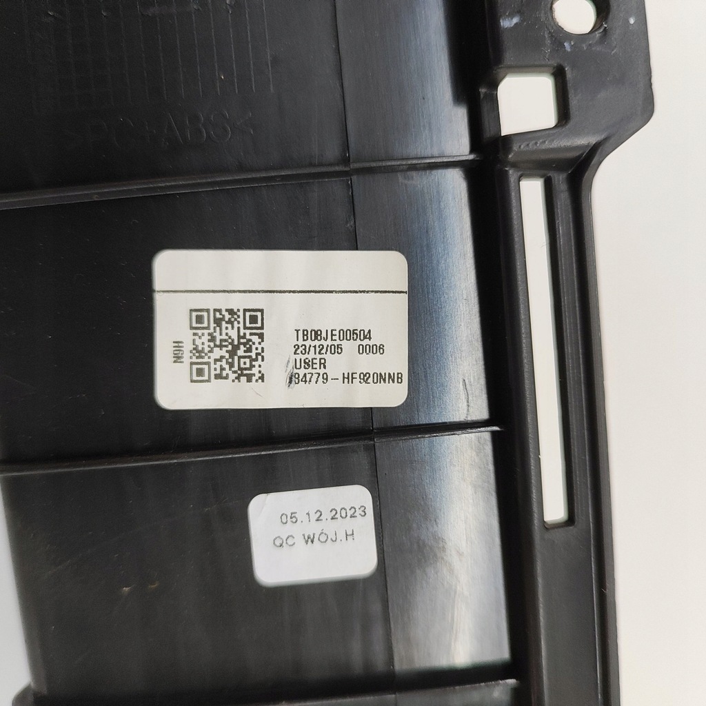 фото №6, Hyundai kona i 2024 рамка бардачка панели приборной панели