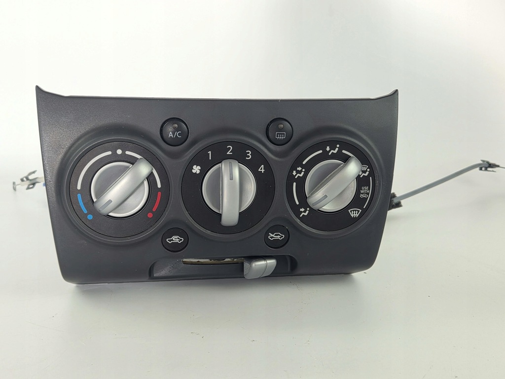 фото №1, Suzuki alto панель кондиционера