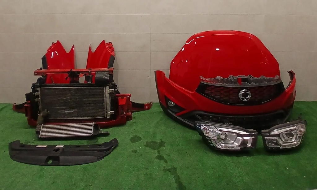 фото №1, Ssangyong korando капот передня лампа kompletny перед лак ram lift 2016