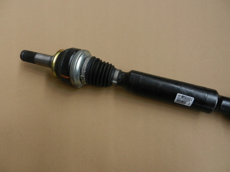 фото №1, Camaro 2012+ zl1 шарнір привідний вал міст wał диференціал