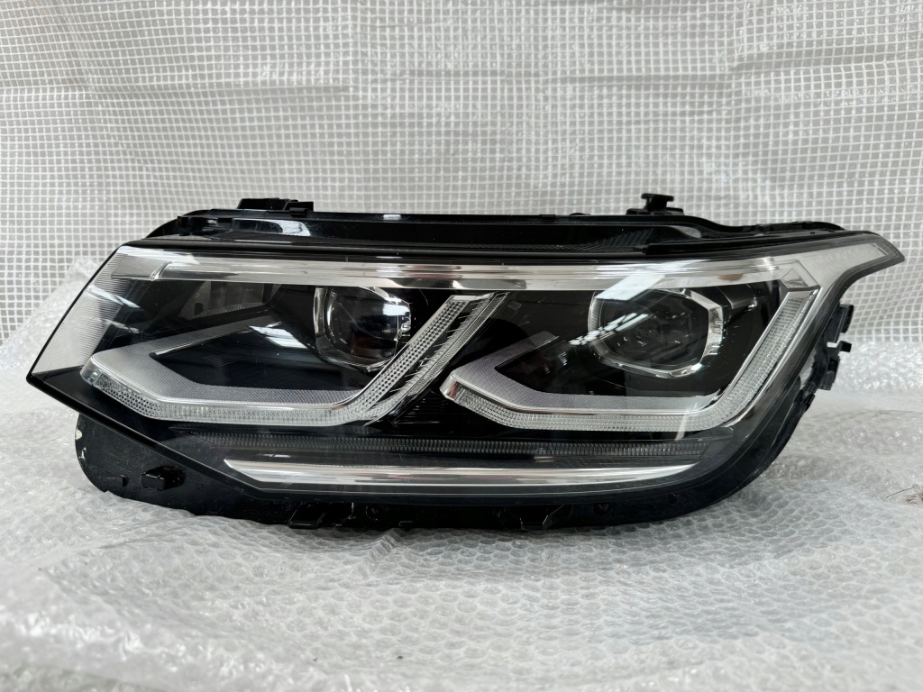 Купить Vw tiguan lift левая лампа full led iq