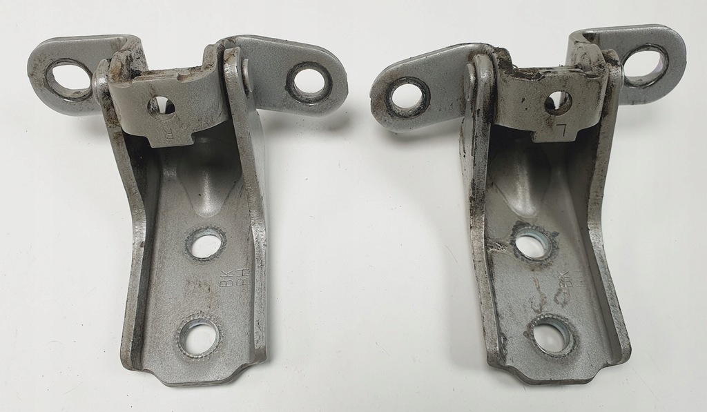 фото №1, Петлі двері праве hyundai genesis coupe пара