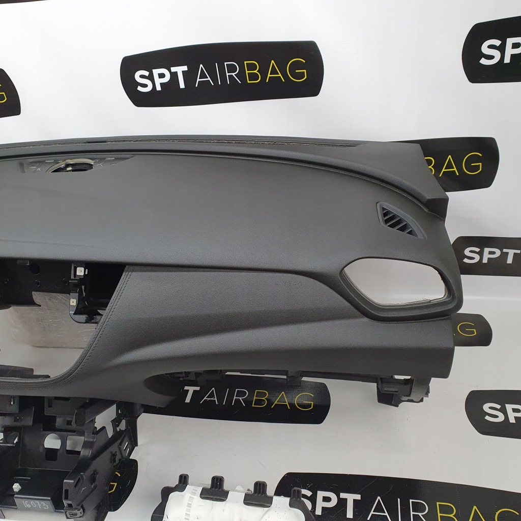 фото №4, Grandland приборная панель консоль подушки безопасности ремни подушка безопасности