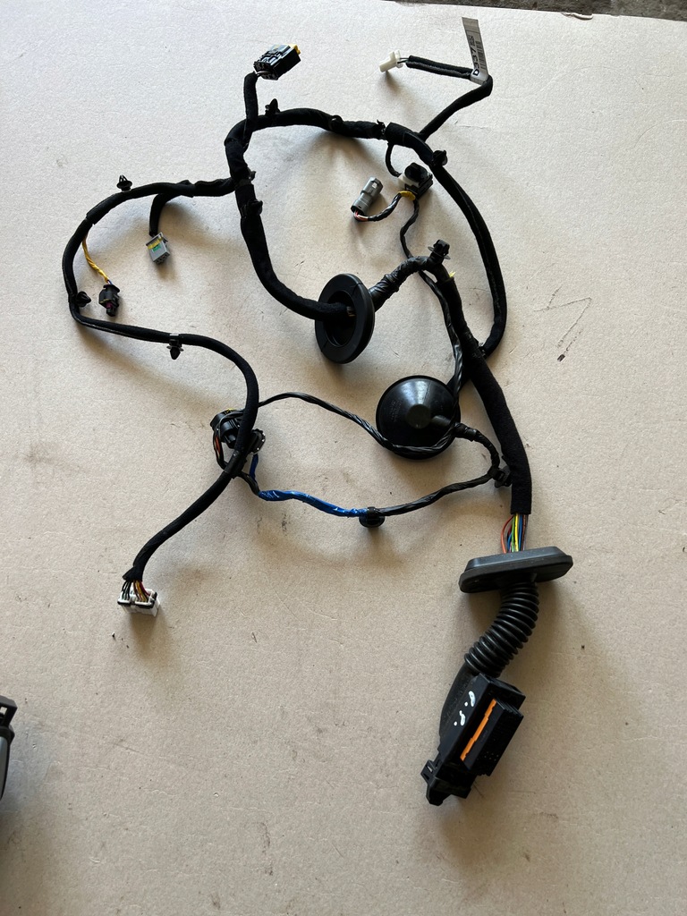 фото №1, Kia proceed 18- жгут электропроводка дверь правая перед europa