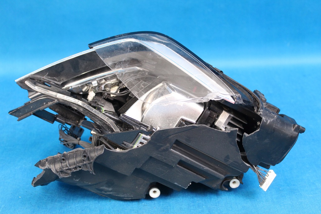 фото №12, Фара диодный led правый перед оригинальный номер audi a4 rs4