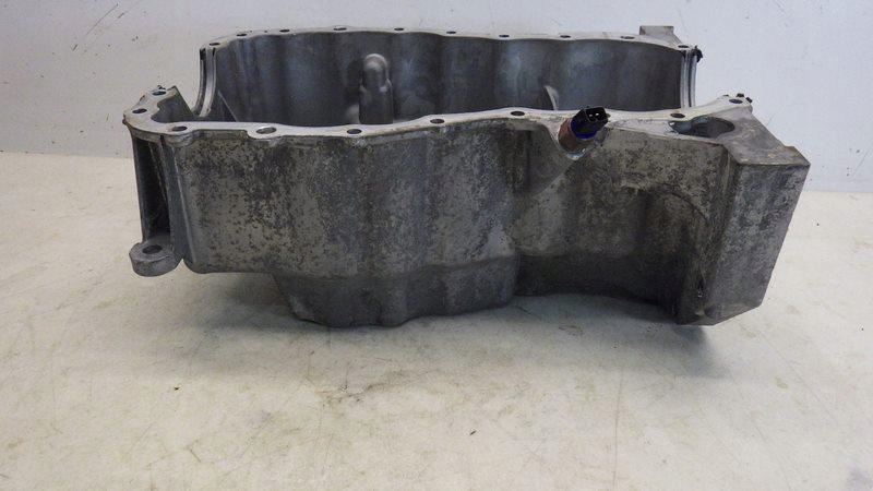 Купити Піддон масляна renault captur 1 1.5 dci 8200451325 k9k628