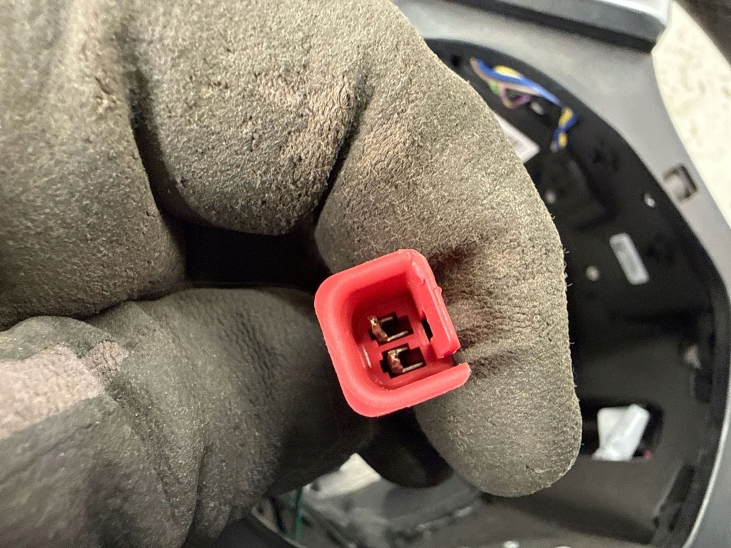 Кермо  chevrolet camaro 84449716 Зі Шроту