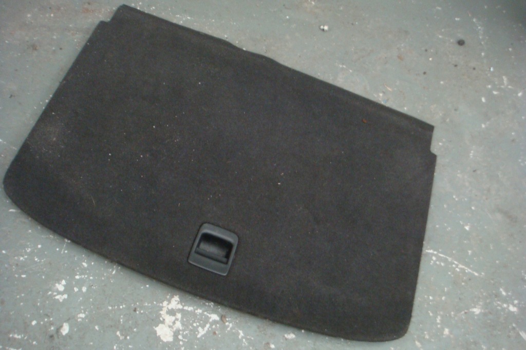 фото №1, Audi a1 8x полка обшивка багажника обивка