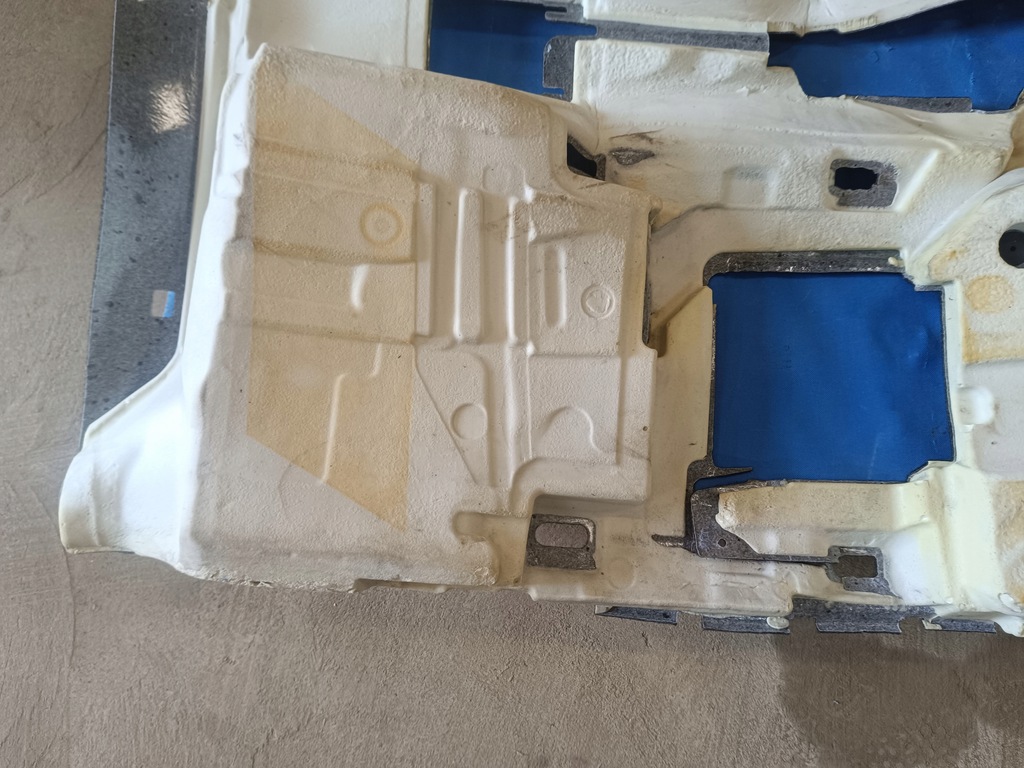 фото №9, Skoda octavia iv 1,5 tsi 110kw 2023 r килимок обшивка підлога 5e4863022d