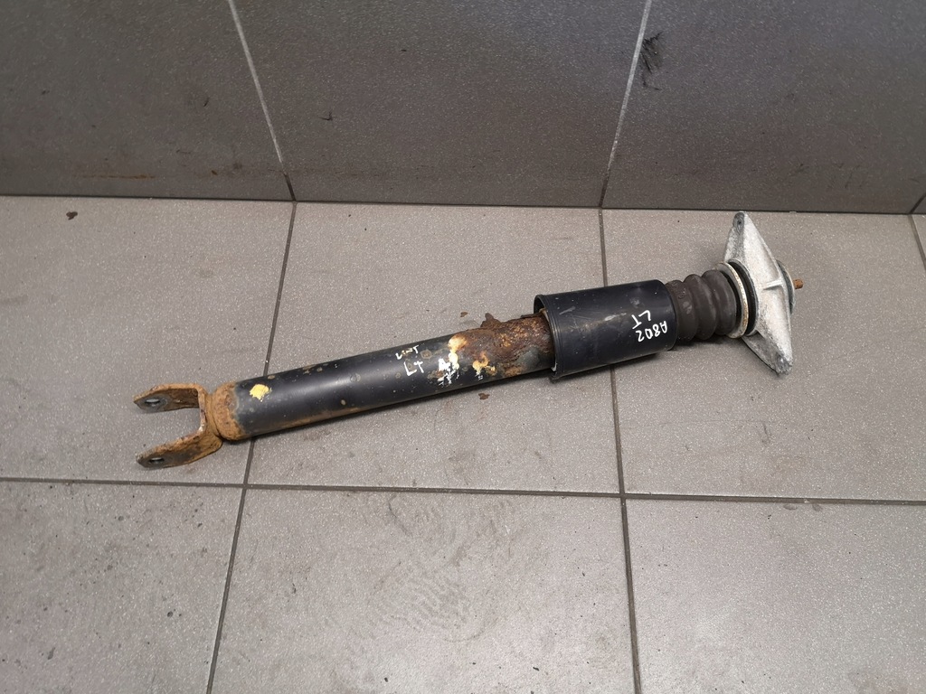 фото №1, Амортизатор задняя audi a8 d2 4d0513031r