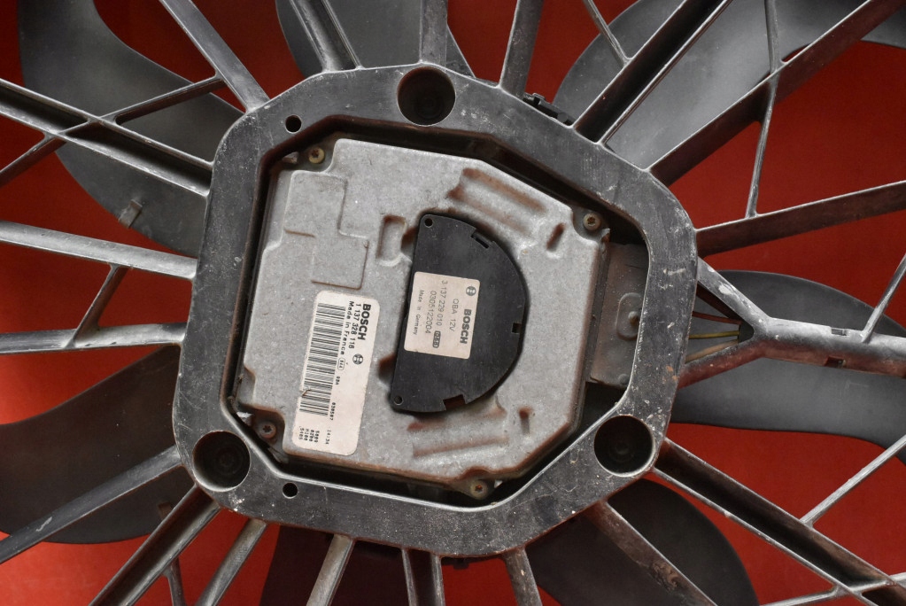 фото №8, Вентилятор 30645719 volvo xc90 1 i 3.2 t6 238 km 4x4 06-14