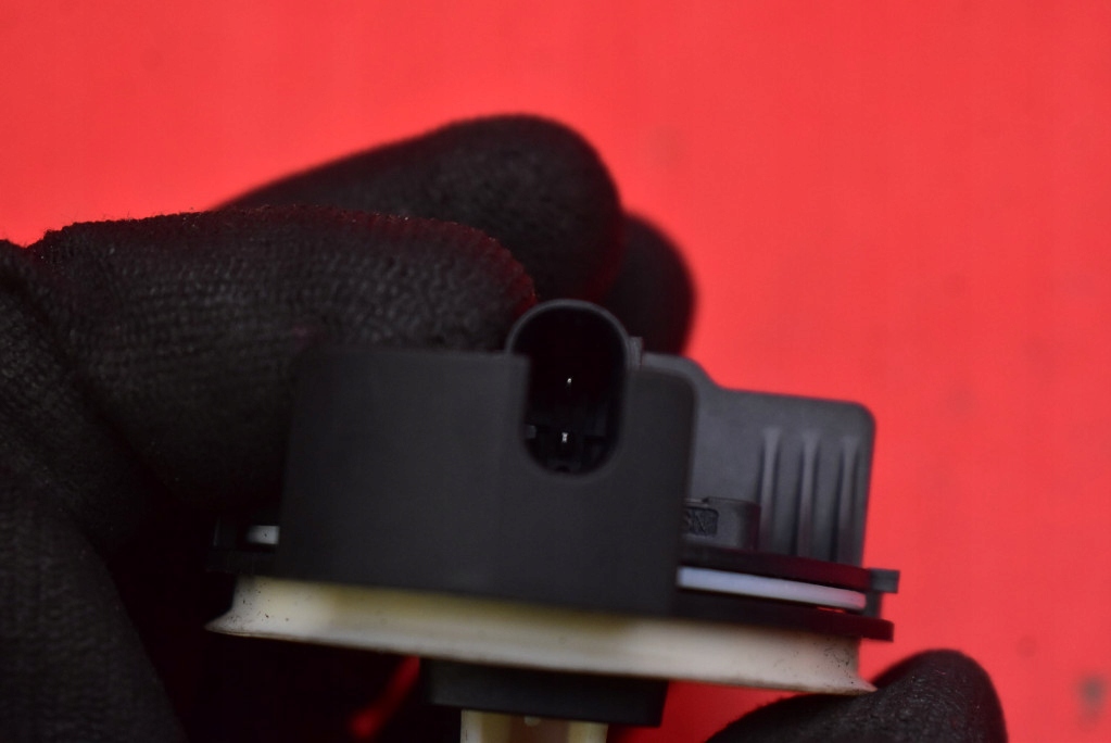 фото №9, Датчик ударний двері правий перед 9854538380 opel mokka b 20-