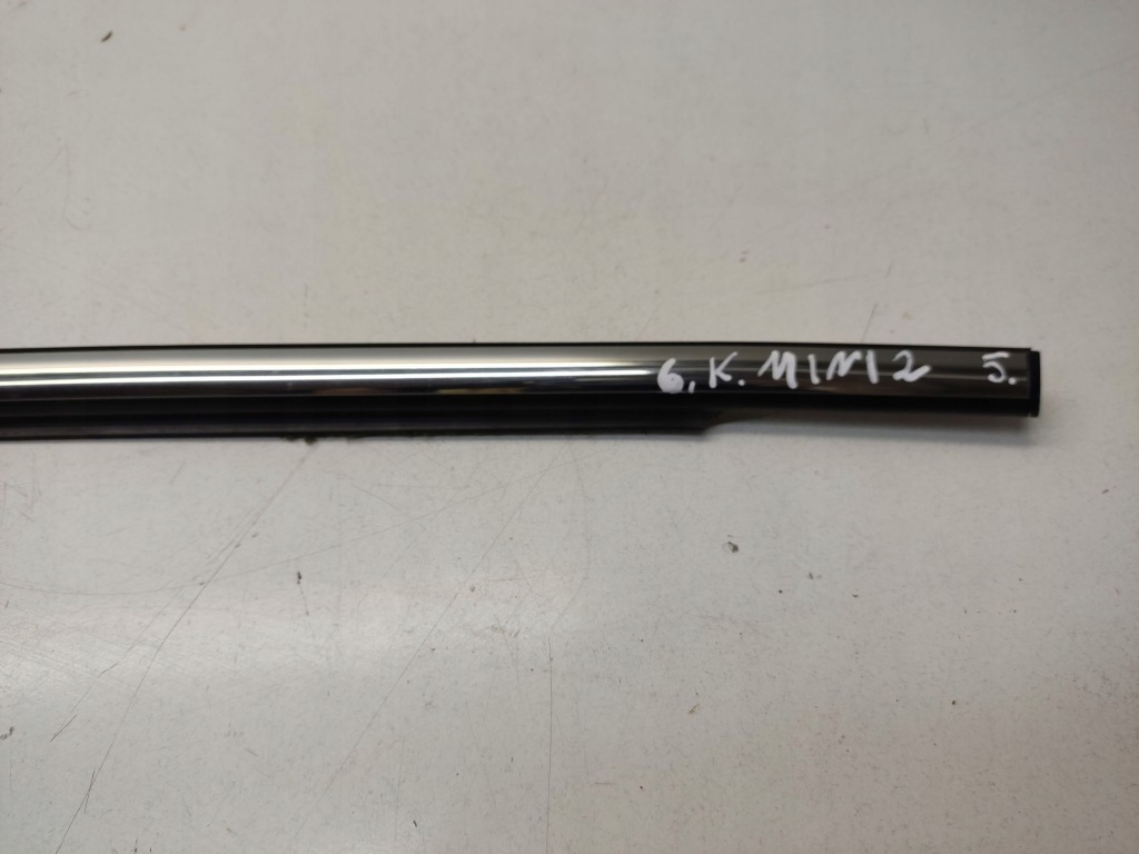 Mini cooper countryman r60 2011 молдинг стекло задний в Украине