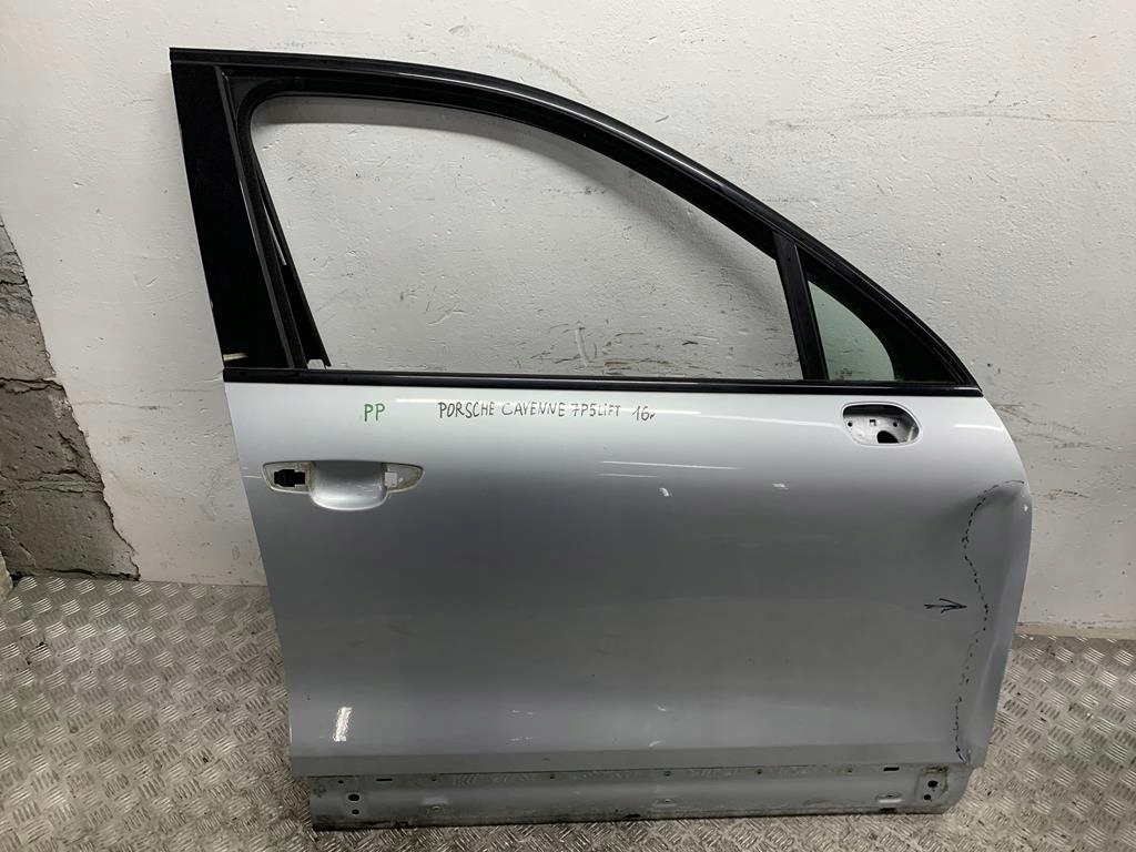 фото №1, Дверь правый перед porsche cayenne ii 7p5 lift 7p0831312b