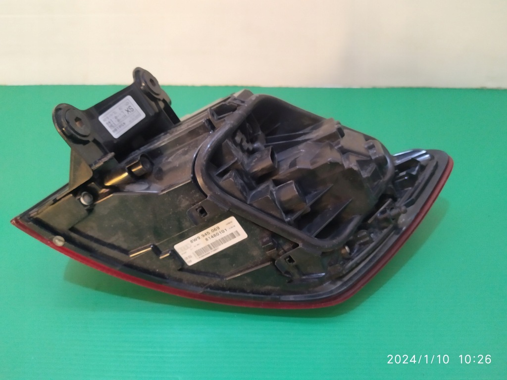 фото №11, Лампа ліва задня audi a4 b9 8w9945069