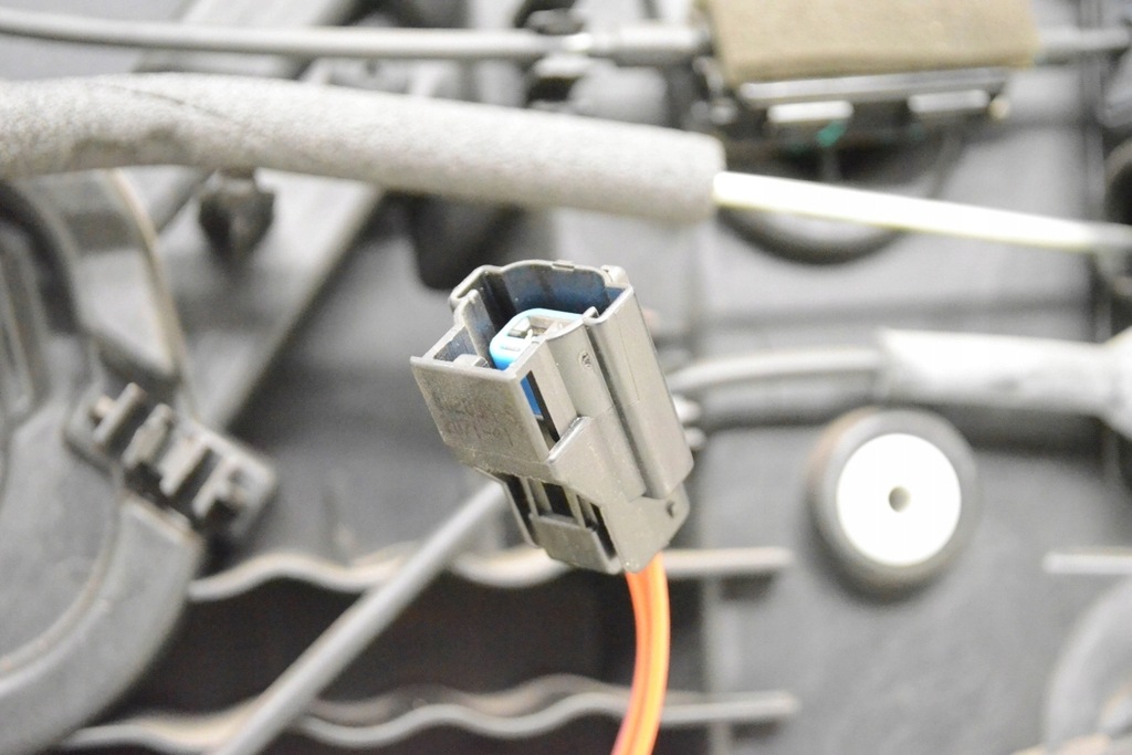 фото №7, Підйомник скло задніх правих двері dodge grand caravan 3016661n 2011