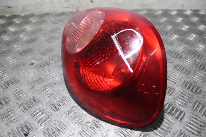 фото №1, Лампа правая задняя toyota aygo i