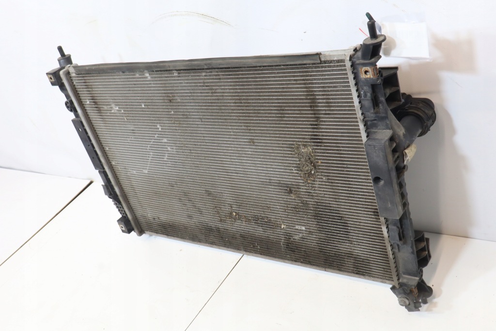 Радиатор воды peugeot 308 2 рестайлинг  1.5bluehdi в Украине