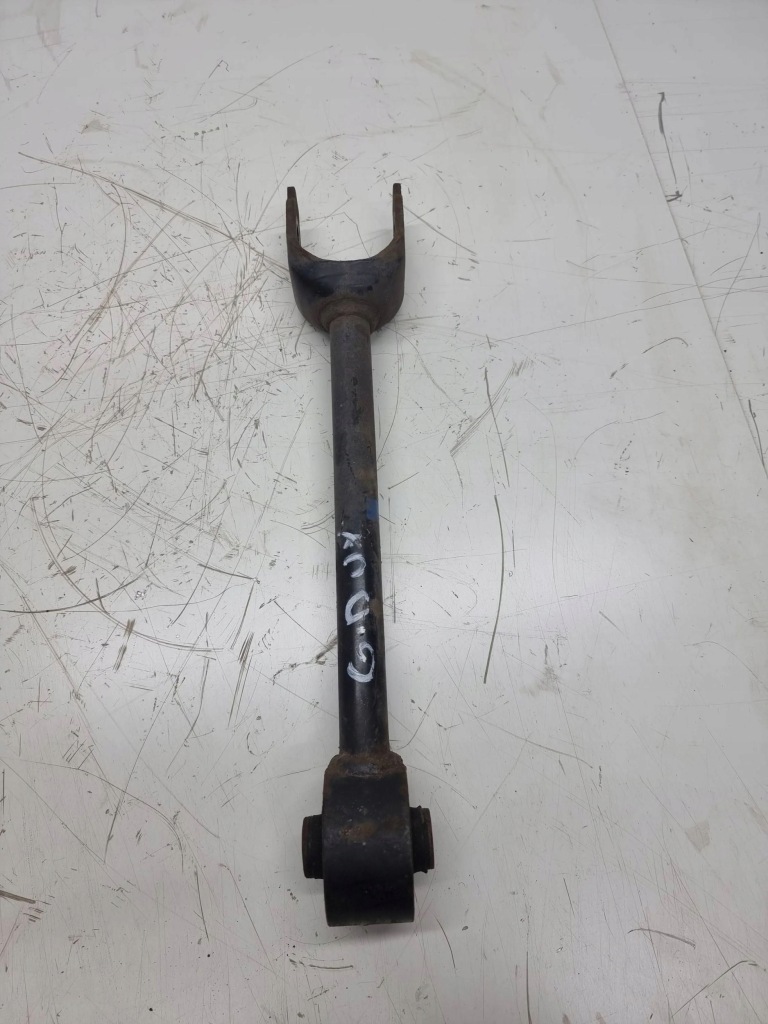 Купити Lexus ux 2021 задня сторона права важіль задній