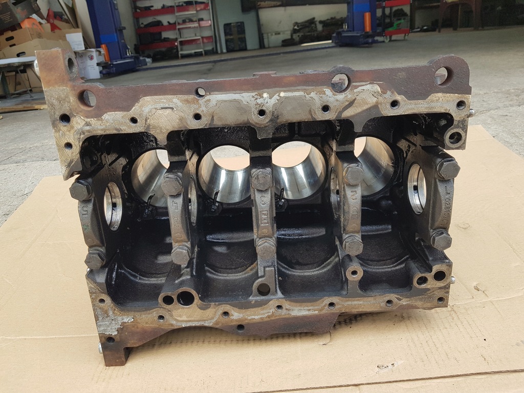 фото №9, Блок двигателя / vw audi seat skoda / 1.9 tdi 105km bls / 038021cc - хороший