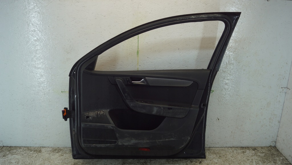 фото №13, Дверь правый перед vw passat b7 li7f