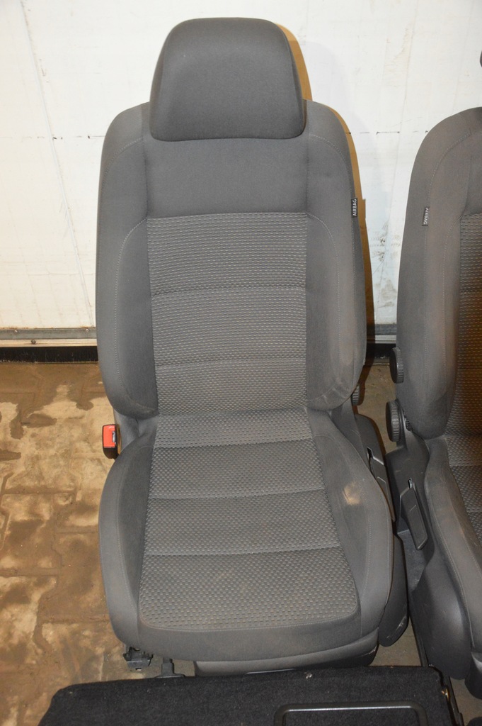 фото №5, Vw golf v kombi сидіння, заднє сидіння комплект