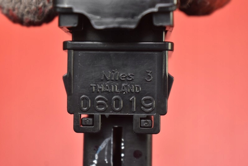 фото №8, Выключатель света аварийных 06019 subaru outback 5 v 14-19