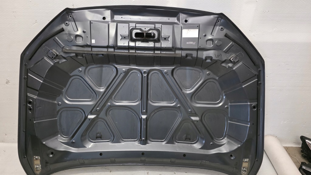 Капот крышка двигателя mercedes x-klasa 470 с Разборки