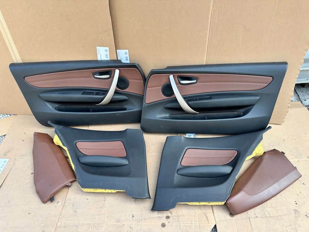 фото №12, Bmw 1 e87 сиденья заднее сиденье обшивки комплект коричневый bardzo ładne 3 дверь