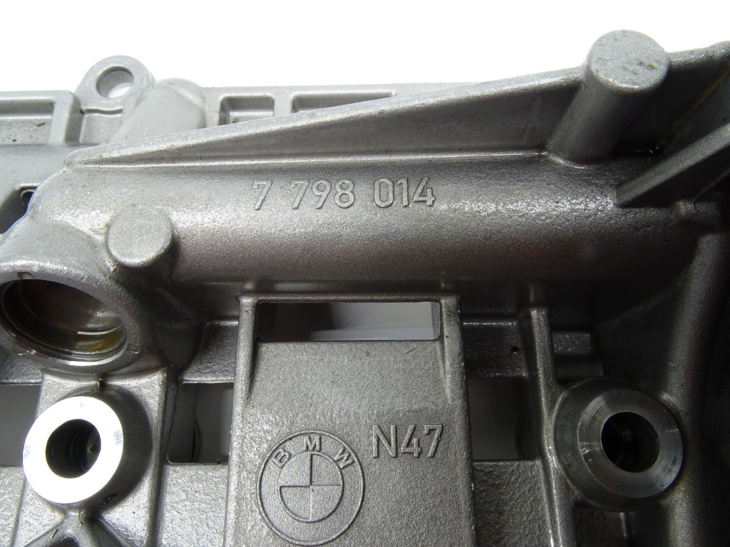 Насос масла bmw 2.0d n47 7798014 177km e90 e60 e87 n47d20 Доставка