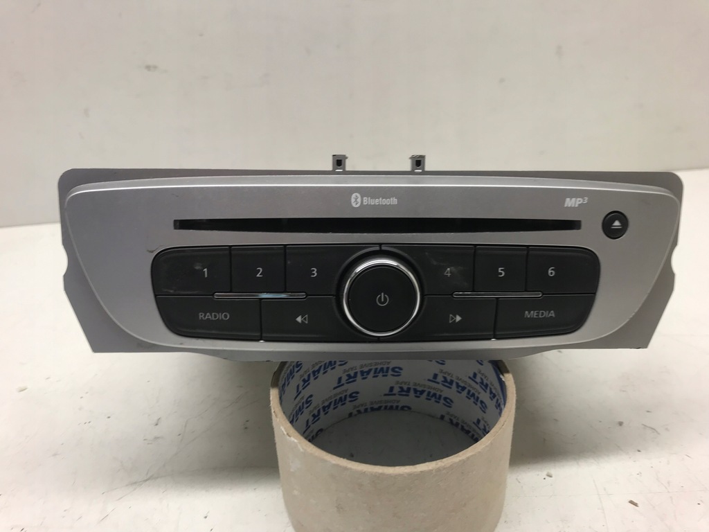 фото №1, Радио заводской cd mp3 bluetooth r-link renault scenic iii 281158566r + kod
