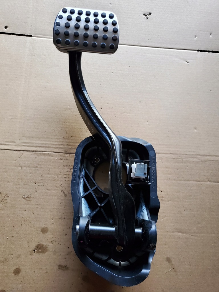 фото №1, Педаль гальма кронштейн mercedes s w222 a2222920115