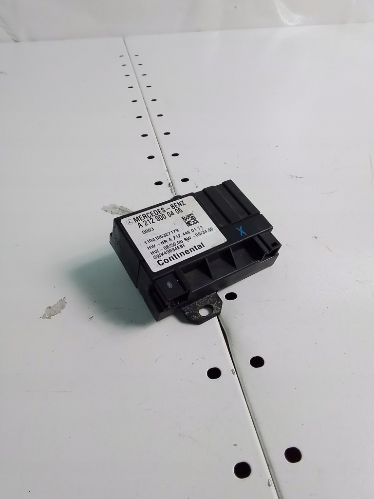 фото №1, L669 модуль насоса пального mercedes-benz w207 a2129000406