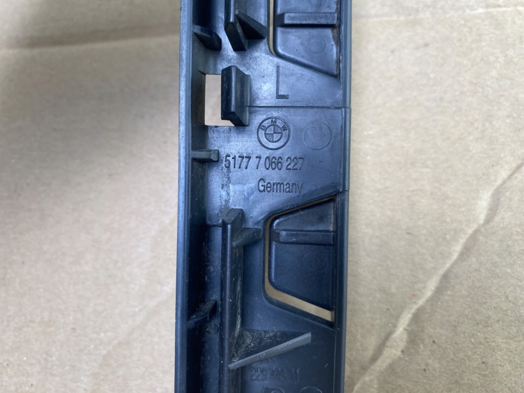 Купить Направляющая кронштейн кронштейн направляющая кронштейн порог левый bmw 5 e60 e61 7066227