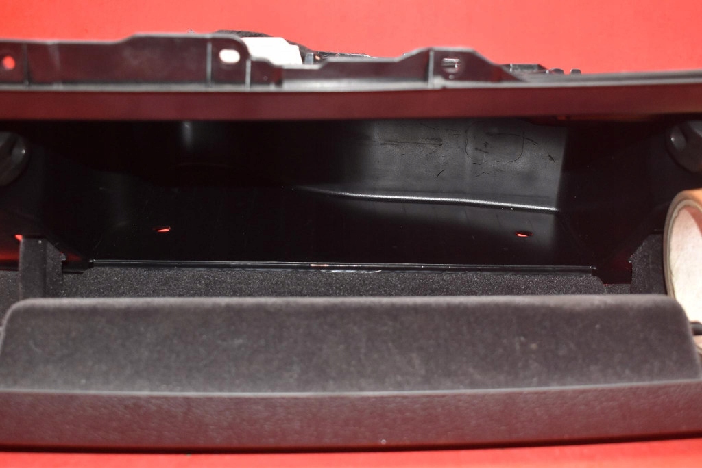 Купить Бардачок пассажира европа  9226047 bmw f20 11-15