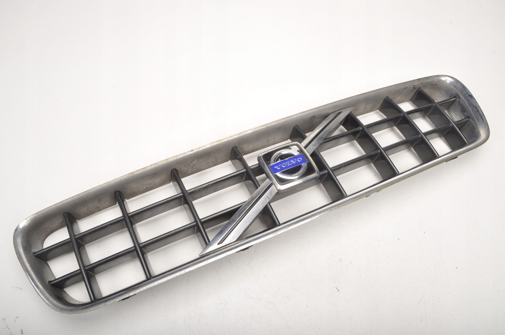 фото №1, Volvo c70 ii решітка радіатора решітка радіатора решітка радіатора 08678555