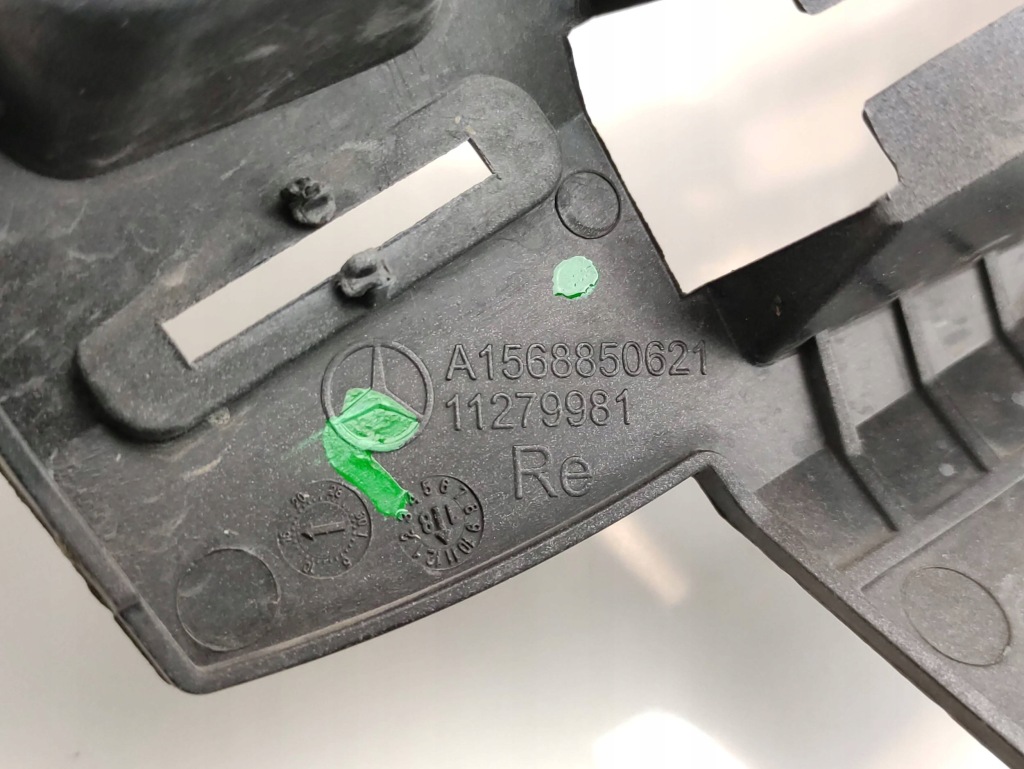 Mercedes-benz gla x156 напрямна бампера лівий перед a1568850621 Оригінал