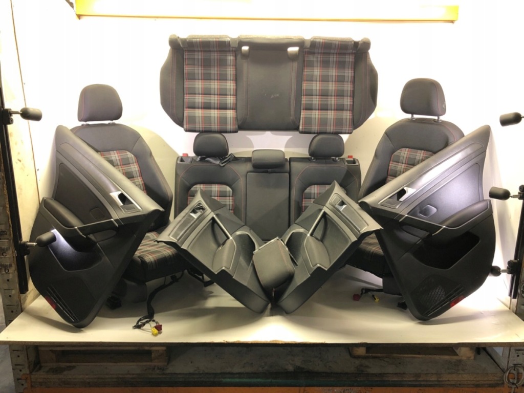 фото №1, Сидіння заднє сидіння обшивки комплект vw golf vii хетчбек оббивка