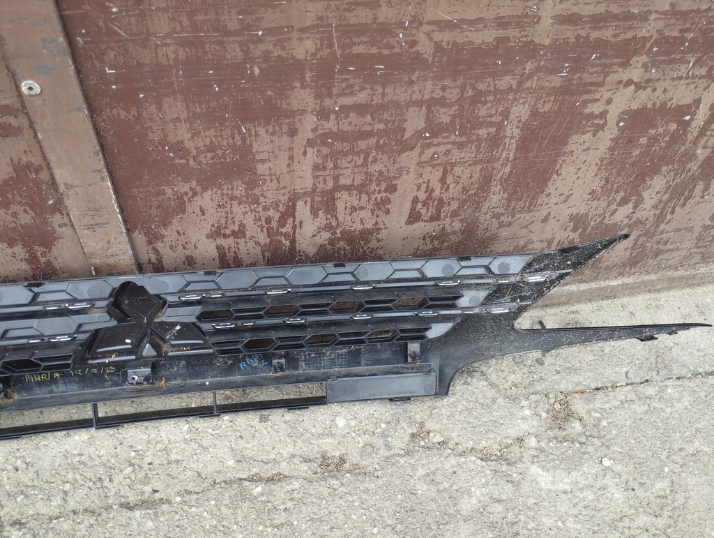 фото №7, Решётка радиатора решётка радиатора mitsubishi space star ii 2 lift 2019-2024 7450b351