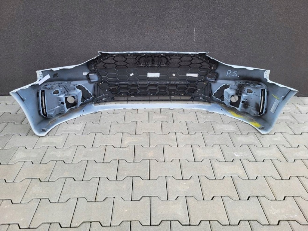 Audi a4 s4 b9 s-line рестайлинг  перед бампер передний с Разборки