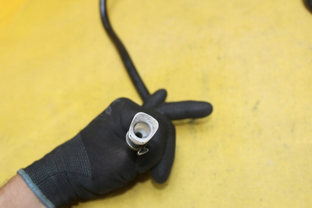 фото №4, Шланг труба ксенон перед audi s6 c6