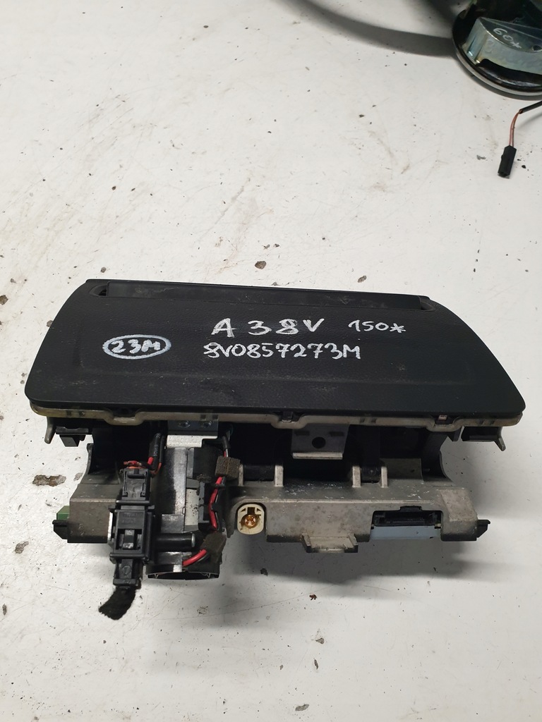 фото №6, Екран дисплей монітор audi a38v 8v0857273m