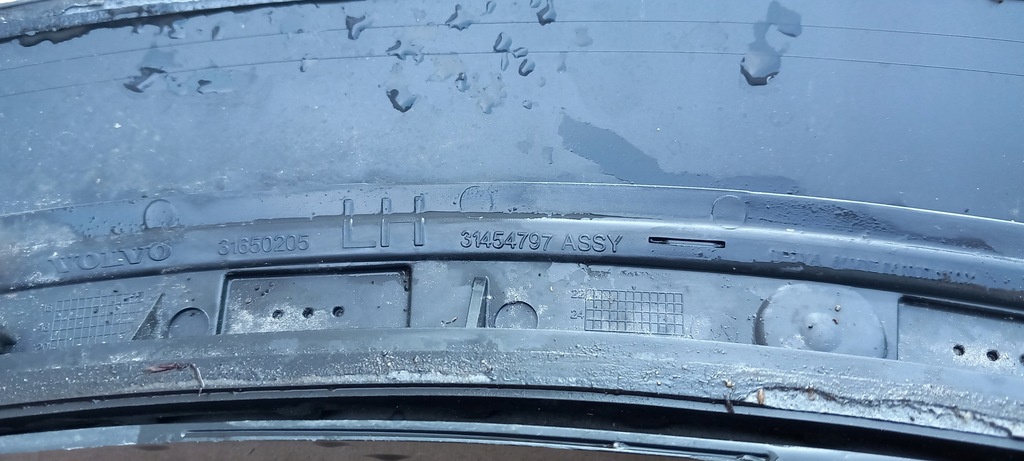 фото №6, Volvo xc60 ii 2017- молдинг крила перед ліва права