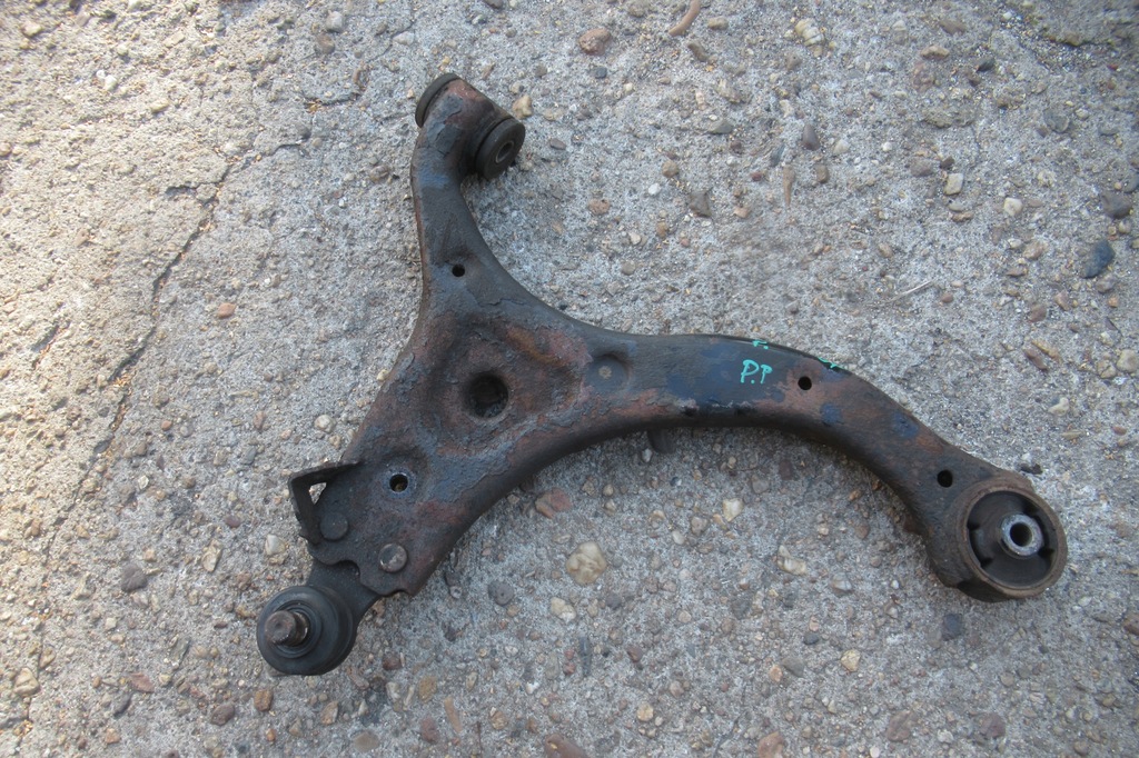 фото №1, Kia carnival ii 2.9 crdi рычаг правый перед