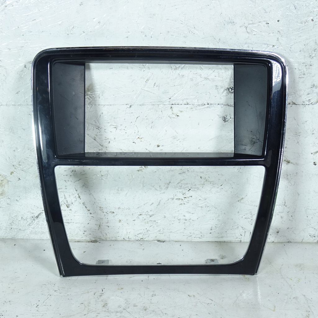 фото №1, Jaguar xj рамка дисплея обдув aw93044b88-af