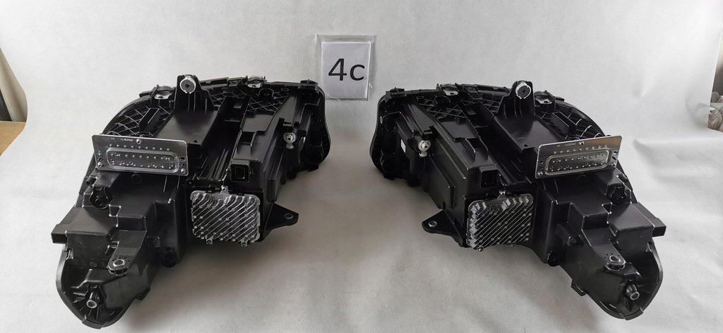 фото №10, Bmw x1 u11 full led лівий правий фара комплект