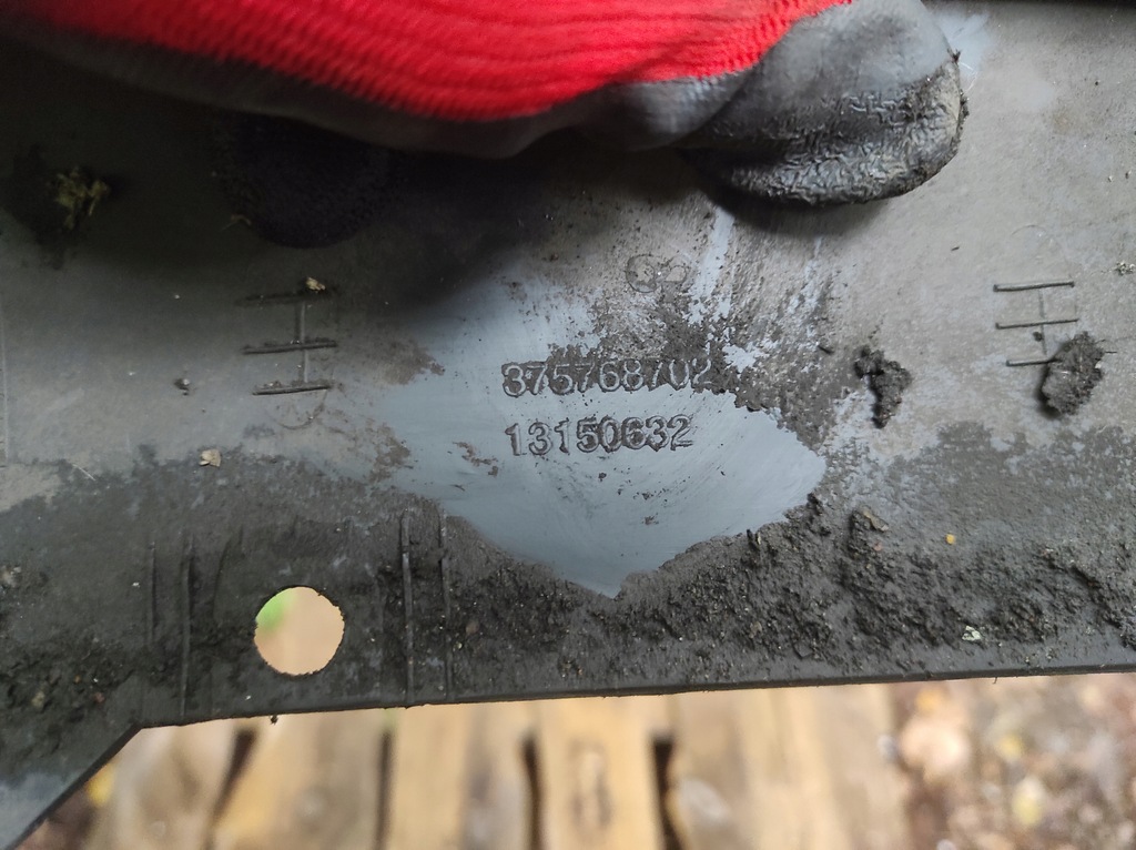 фото №9, Opel astra h спойлер бампера задній молдинг 13150632