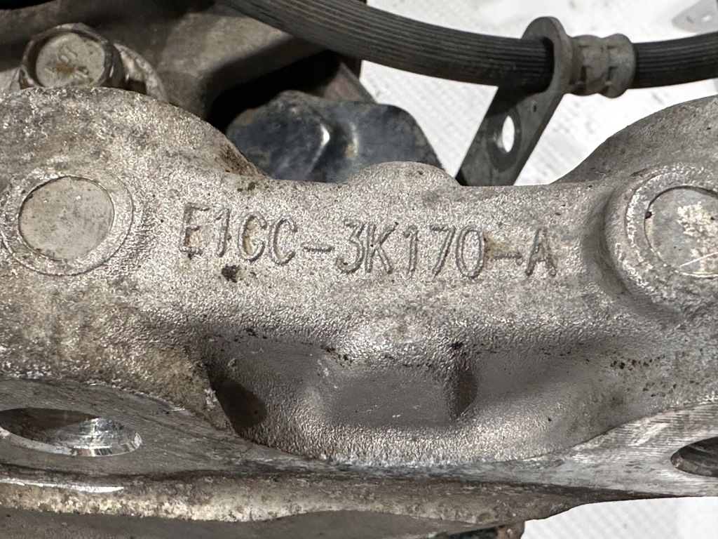 фото №8, Поворотний кулак права передня ступиця диск супорт lincoln continental 2017+