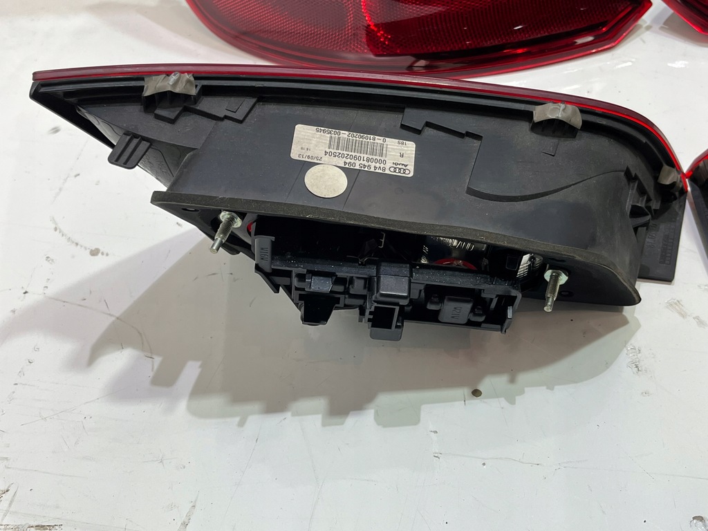 фото №6, Лампи задня audi a3 8v 5d sportback комплект !